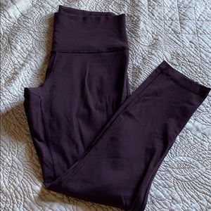 Lululemon Wunder Under black cherry leggings